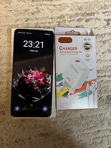 quba telfonlar: Oppo A3, 256 GB, rəng - Qara, Face ID — 1