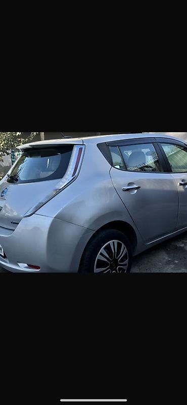 nissan leaf электромобиль: Nissan Leaf: 2012 г., Электромобиль, Хэтчбэк — 7