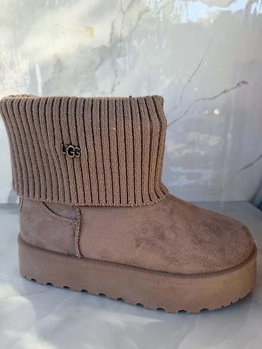 Ugg obuća: UGG ženske zimske čizme sa pletivom i platformom — 1