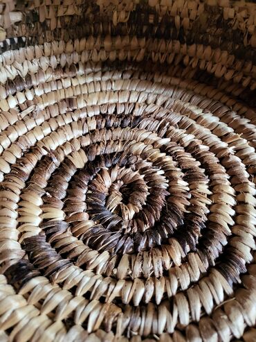 Ostali kućni dekor: Drzac za zid vintaz,rucno radjen,bez ostecenja. Univerzalni drzac za — 5