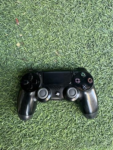 ipone 13 pro max: Sony DualShock 4 (PS4) oyun idarəetmə pulti – qara rəng — 1