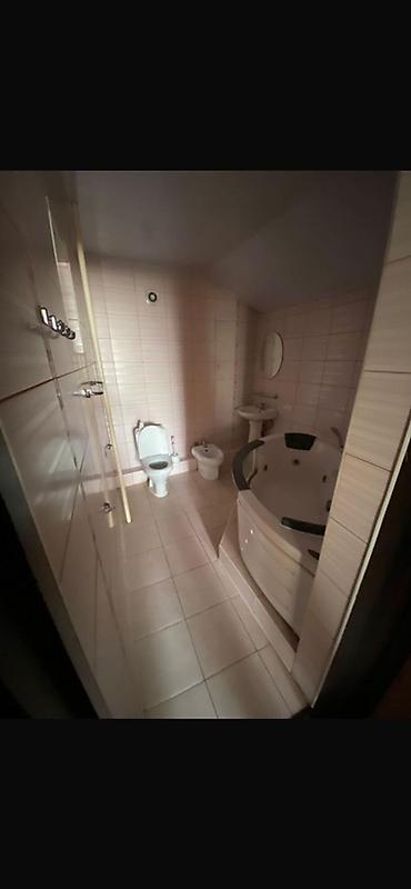 Продажа коттеджей и домов: По первой линии ул Горького, ориентр Панфилова/Горького Двухэтажный — 19