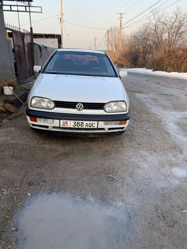 фольксваген сс: Volkswagen Golf: 1994 г., 1.6 л, Механика, Бензин, Хэтчбэк