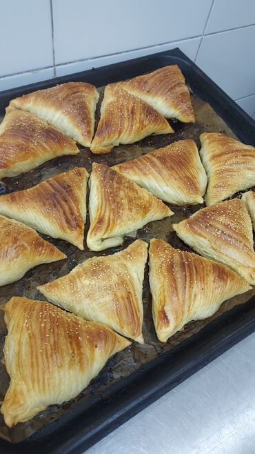 пельмени с клевером: Слойки-треугольники с кунжутом - Выпечка из тонкого многослойного