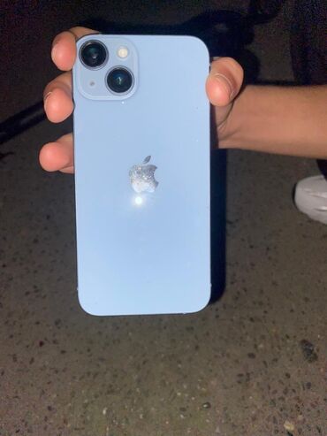 Tavalar: İdeal vəziyyətdə iphone 14 satıram pili 98 di moto almaq istirəm ona