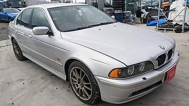 bud e9: Крыло Переднее правое BMW, 2002 г., Б/у, Оригинал — 2