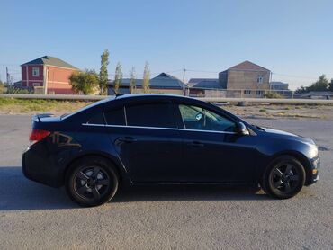 chevrolet malibu qiyməti: Chevrolet Cruze: 1.4 l | 2011 il 230000 km Sedan