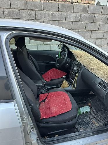 гур легаси: Ford Mondeo: 2003 г., 1.8 л, Механика, Бензин, Седан — 5