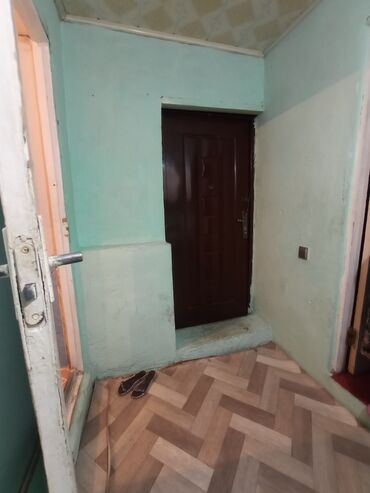 Uzunmüddətli kirayə mənzillər: Kirayə otaq – mətbəx və sanitar qovşağı ilə - 1 otaq: geniş, tavan — 9