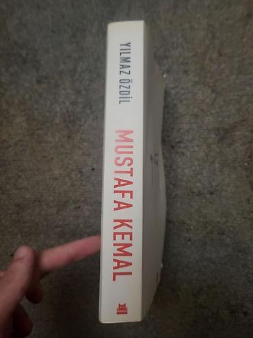 Bədii ədəbiyyat: Məhsul: Kitab – “Mustafa Kemal” Müəllif: Yılmaz Özdil Nəşriyyat — 3