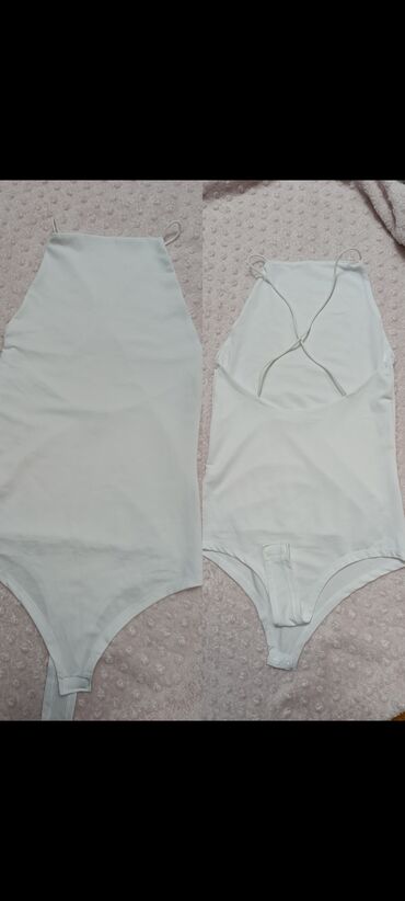 Köynək və bluzalar: Xs-s ölçü koftalar her yenidir heç geyilmeyib, 3u sadece 1defe geyilib — 4