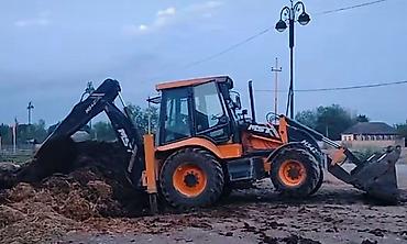 MST 542 plus İli 2012 matoru yeni yığılıb. Enşeyi dəyişib (təzə)