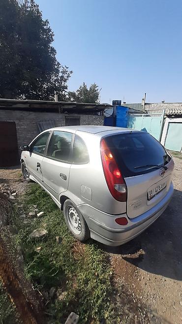 4 vd: Nissan Almera Tino: 2003 г., Механика, Дизель — 6