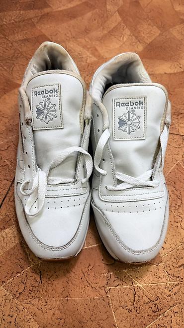 reebok 42: Мужские кроссовки, 43, Reebok, Б/у, цвет - Белый, Платная доставка — 1