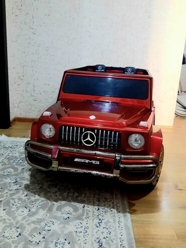 uşaq maşınlari: Bir az işlənmişdir Mercedes-Benz G63 Qırmızı