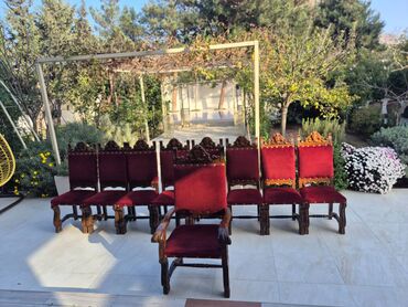 Bağ divan və kreslo dəstləri: İşlənmiş, Jurnal masası, 2 kreslo, Divan, Rumıniya — 15