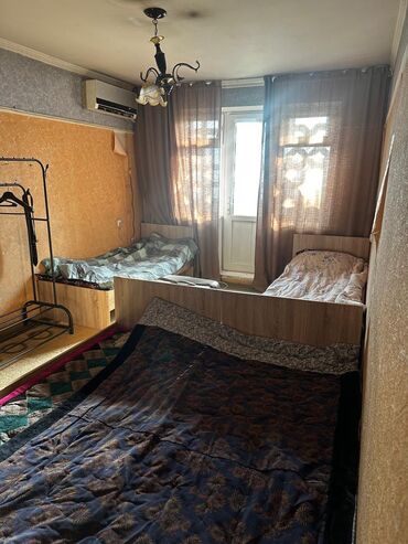 квартира дордой моторс: 2 бөлмө, 42 кв. м, 104-серия, 4 кабат, Косметикалык ремонт