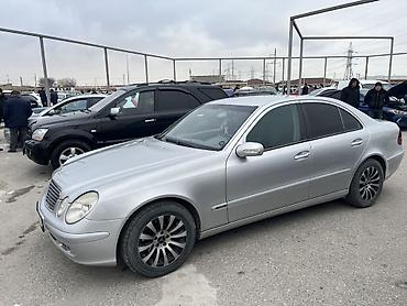 Mercedes-Benz: Mercedes-Benz 270: 2.7 l | 2002 il Sedan — 5