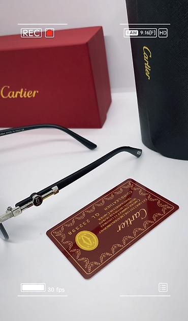 Aksesuarlar: Cartier gün eynəyi - Rimless (çərçivəsiz) dizayn, metal üst körpü və — 3