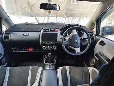 Honda: Honda Fit: 2004 г., 1.3 л, Вариатор, Бензин, Хэтчбэк — 8