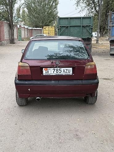 Volkswagen: Volkswagen Golf: 1992 г., 1.8 л, Механика, Бензин, Хэтчбэк — 8
