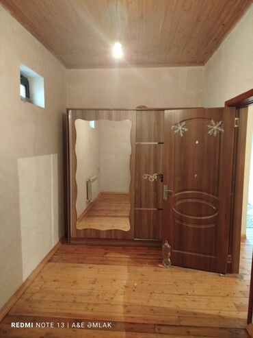 Həyət evləri və villaların satışı: 4 otaqlı, 130 kv. m, Kredit var, Orta təmir -da lalafo.az — 7 Həyət evləri və villaların satışı: 4 otaqlı, 130 kv. m, Kredit var, Orta təmir — 7