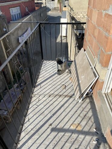 Həyət evləri və villaların satışı: İki mərtəbəli fərdi ev - Plan: 2 mərtəbə, daxildə metal karkaslı — 16