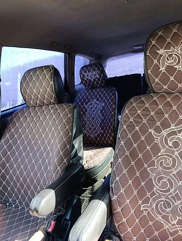 владелец: Toyota Avensis Verso: 2003 г., 2 л, Механика, Дизель, Минивэн — 7
