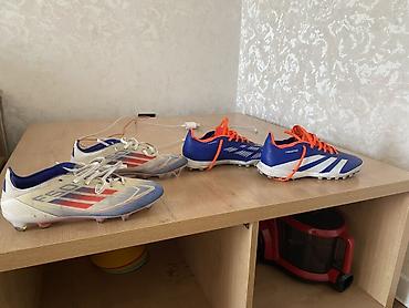 Футбольная обувь adidas — два комплекта. За 5000 сом 1) adidas F50