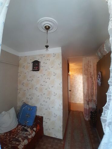 Uzunmüddətli kirayə mənzillər: 1 otaqlı mənzil – geniş və işıqlı zal Təsvir:salam - Geniş, günəş — 9