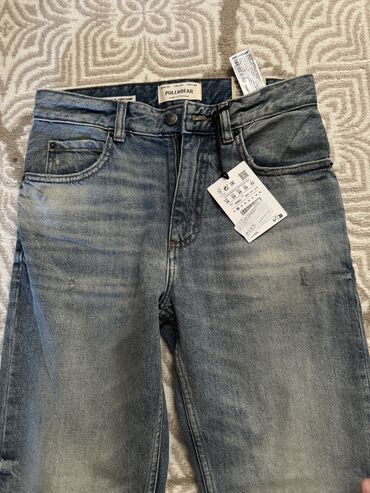 женские джинсы с высокой талией: Джинсы Pull and Bear, S (EU 36), цвет - Голубой