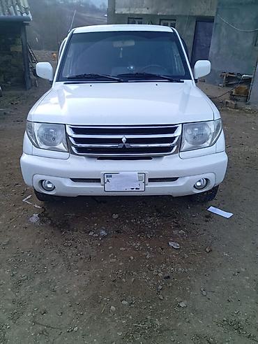 Mitsubishi: Mitsubishi Pajero: 2 l | 2002 il 205000 km Ofrouder/SUV — 1