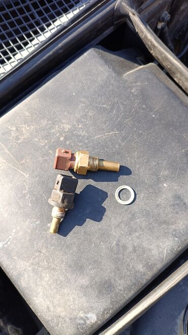 Другие детали электрики авто: От БМВ Е34 М50Б20 Ванус SIEMENS Коса Комп МС40.1 Датчик холостого at lalafo.kg — 10 Другие детали электрики авто: От БМВ Е34 М50Б20 Ванус SIEMENS Коса Комп МС40.1 Датчик холостого — 10