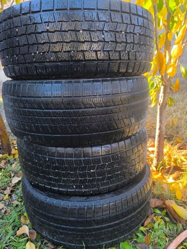 диск с резиной: Шиналар 225 / 55 / R 17, Кыш, Колдонулган, Комплект, Жеңил унаалар, Falken