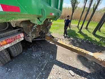 прицеп автовозы: Продается двухосный самосвальный полуприцеп Ronghui RDP9400XXY (2025 — 3