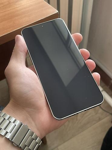 Мобильные телефоны и аксессуары: Xiaomi, 15, Б/у, 256 ГБ, цвет - Серебристый, 1 SIM, 2 SIM, eSIM — 2