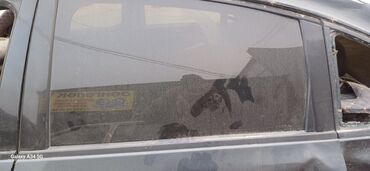 Стекла и комплектующие: Стекло Заднее Volkswagen, 1998 г., Б/у, Оригинал — 2