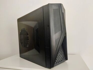 Desktop računari i radne stanice: Gejmer/ AMD Ryzen 7/16GB DDR4 /SSD 250/RX 480 8Gb Povoljno prodajem — 2