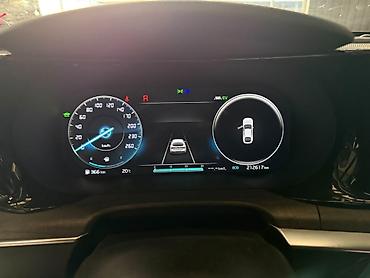 Kia: Kia K5: 2022 г., Седан — 14
