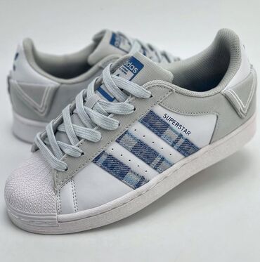 black star тимати: Мужские кроссовки, 40, Adidas, Новый, цвет - Белый, Платная доставка
