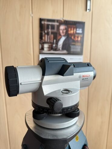 лазерный уровень бу купить: Профессиональный оптический нивелир Bosch GOL 32 D, предназначенный