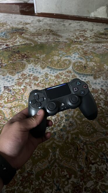 PS4 (Sony PlayStation 4): Джойстик для ps4