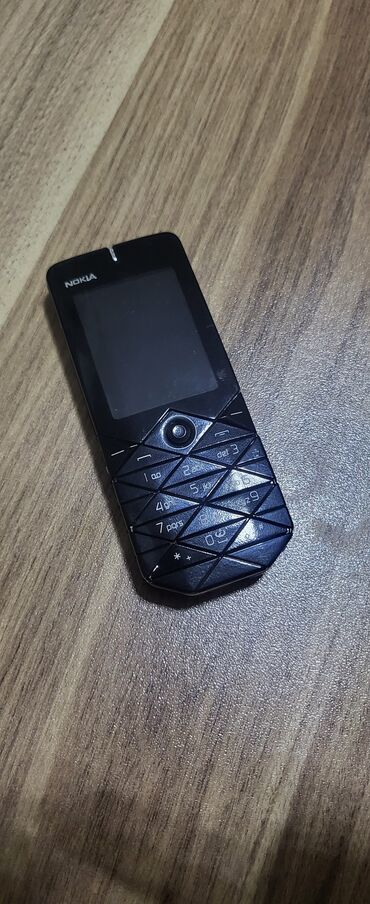 телефон fly ds105d: Nokia 7700, цвет - Черный, Кнопочный