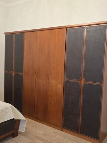 белая мебель в стиле прованс: Двуспальная кровать, Шкаф