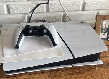 plesdeyşn 5: Əla vəziyətdə, cızığı yoxdu ustada olmayıb Şekildeki Playstation 5