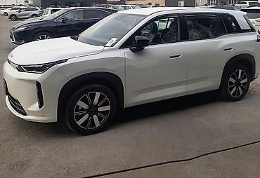 BYD: BYD : 2026 г., Автомат, Электромобиль, Кроссовер — 1