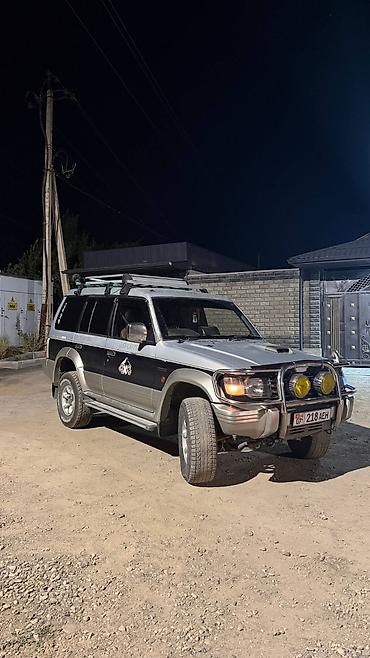 4х4 машина: Mitsubishi Pajero: 1993 г., 2.9 л, Механика, Дизель, Внедорожник — 2