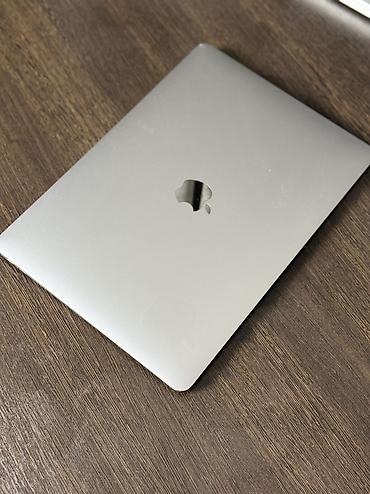 mak: Apple MacBook Air M1 (8 ГБ RAM / 256 ГБ SSD) — Space Gray Идеальный — 8