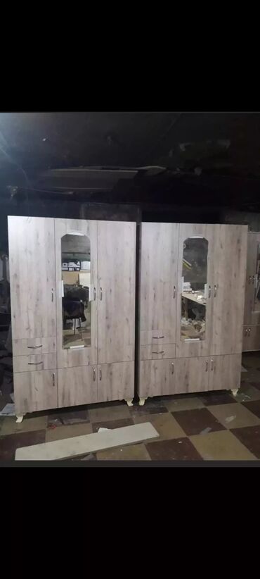 Dolablar: Yeni, Açılan, 4 qapılı Düz dolab, Dolab-asılqan, Azərbaycan — 4