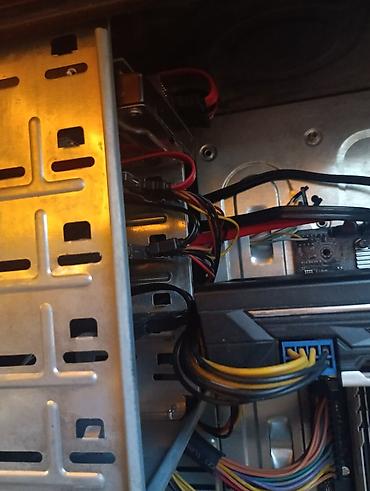 процессоры socket fm2: Компьютер, ядер - 4, ОЗУ 16 ГБ, Для несложных задач, Б/у, Intel Core i3, AMD Radeon RX 580, HDD + SSD — 3